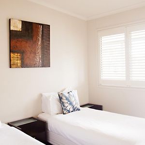 Modern Twin Studio